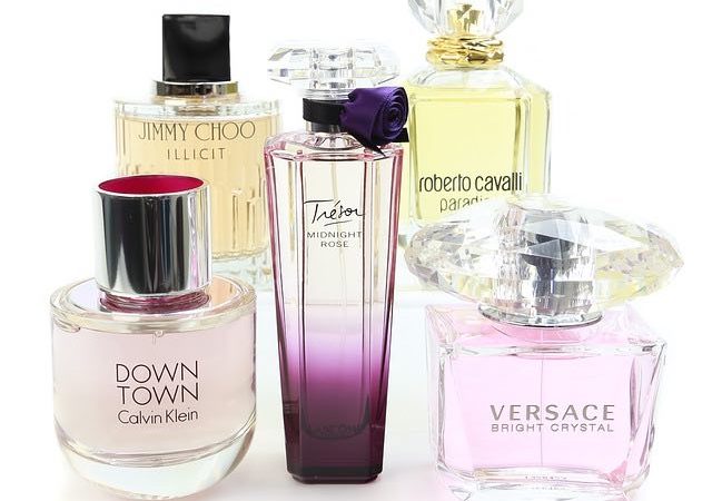 Pourquoi le parfum est-il indispensable pour peaufiner son look ?