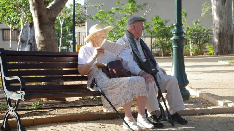 Assurance maladie pour les personnes âgées: les points à retenir pour faire le bon choix