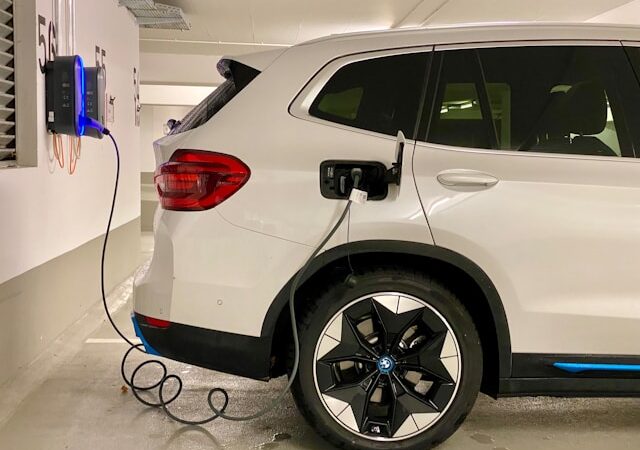 Comment choisir la voiture électrique idéale pour vos besoins ?