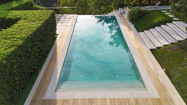 Les pièges à ne pas tomber lors de la construction d’une piscine en béton