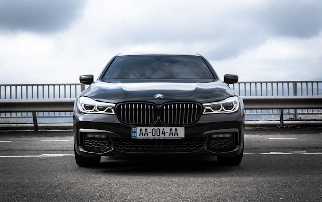 Avis sur la BMW Série 7 : performance et luxe réuni en 2025