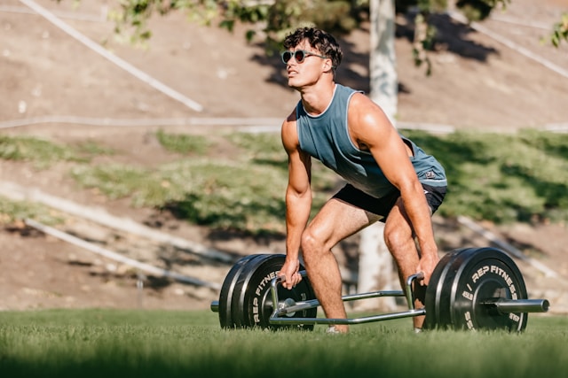 Deadlift pour débutants : le guide complet étape par étape pour bien démarrer