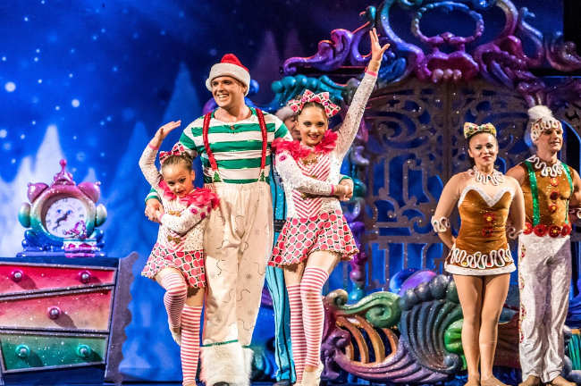 Comment le théâtre transforme une simple sortie en véritable expérience